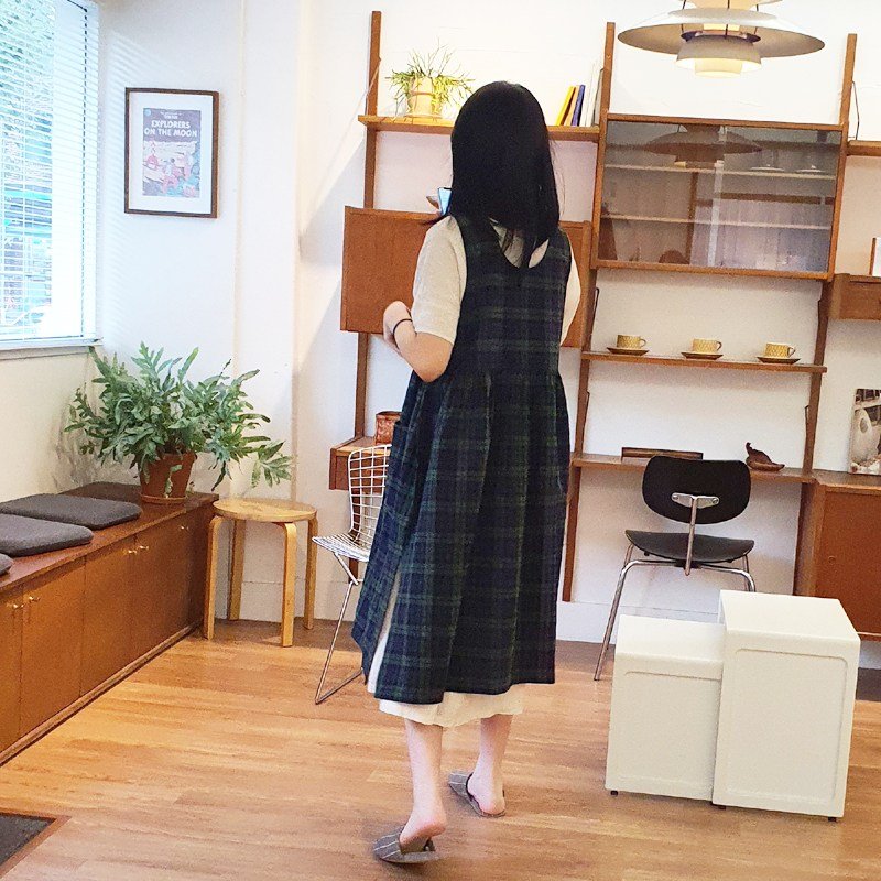 방가지똥 롱주름 단추없는 체크앞치마, 총기장 106, 1개할인 상세 이미지 2